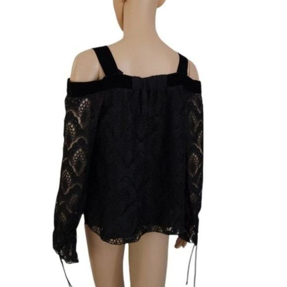 Lisa & Lucy Blouse M Black Cold Shoulder Top - Picture 5 of 5